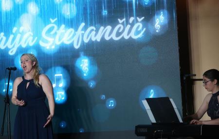 ONA ali ON 47 FOTO LJUBO VUKELIČ